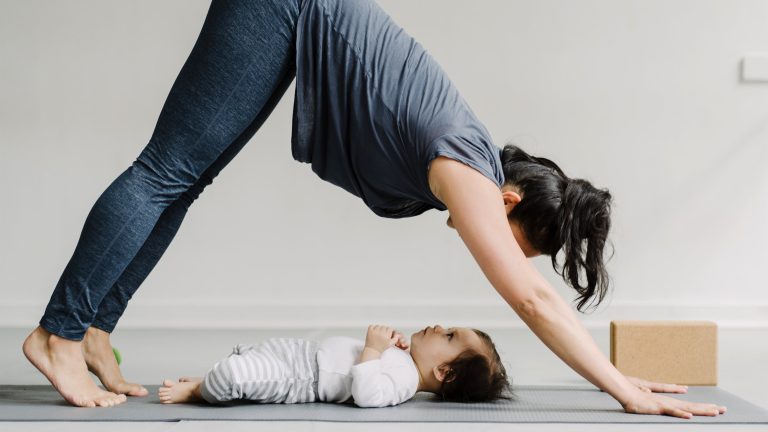 Postpartum Hip Pain Exercises: Strengthening Tips for Recovery