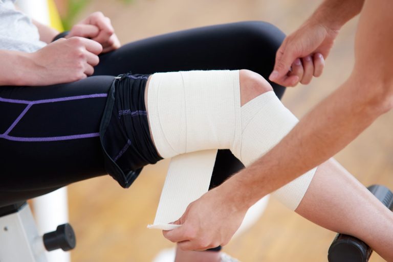 Groin Compression Wraps: Benefits, Application, and Recovery Techniques